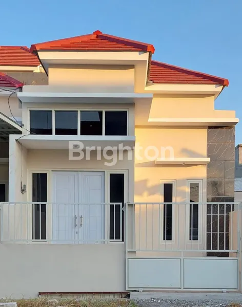 image BARU GRESS MEDAYU RUNGKUT LINGKUNGAN NYAMAN DAN ASRI (1)