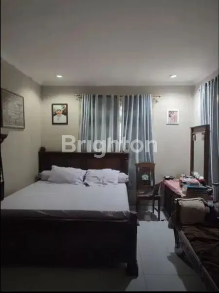 image RUMAH ASRI DAN NYAMAN DI CLUSTER SENAYAN 1 SEKTOR 9 BINTARO (7)