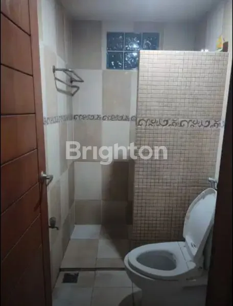 image RUMAH ASRI DAN NYAMAN DI CLUSTER SENAYAN 1 SEKTOR 9 BINTARO (5)