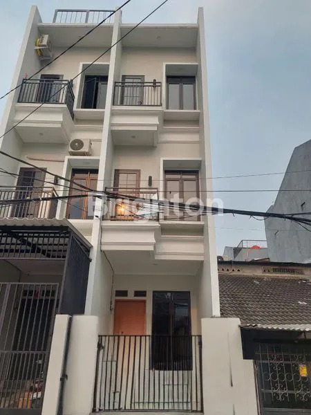 RUMAH BARU TAMAN COSMOS DEKAT JL PANJANG JAKARTA BARAT