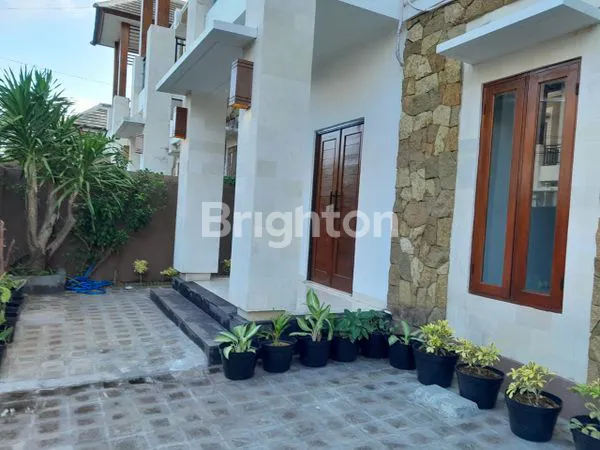 image RUMAH ONE GATE SISTEM DENGAN BANYAK KAMAR (7)