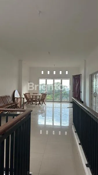 image BANGUNAN LOKASI STRATEGIS BUAT INVEST ATAU KANTOR DAN TEMPAT USAHA (5)