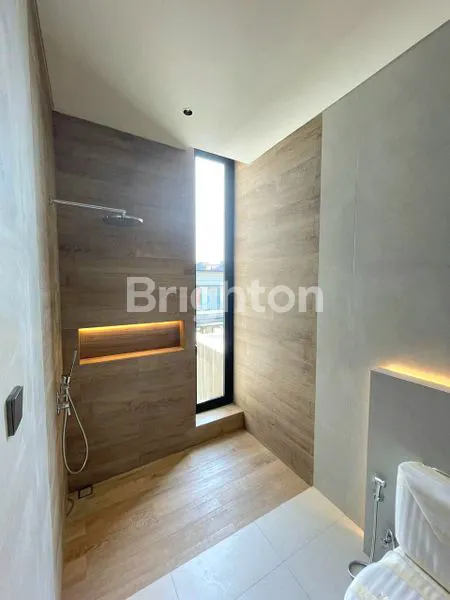 image RUMAH MANDIRI SUMMARECON GAK SAMPAI 10M SUDAH INCLUDE LIFT! (7)