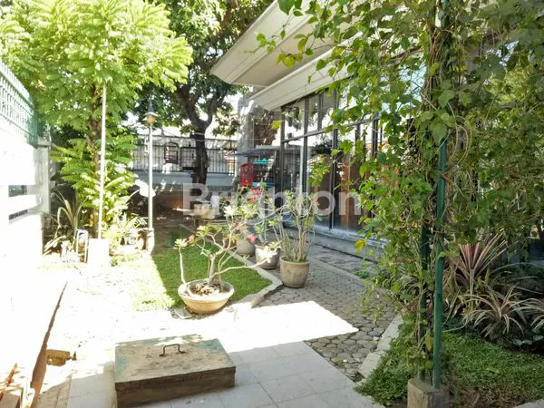 image RUMAH MEWAH LOKASI RAME DI PONDOK JATI (4)