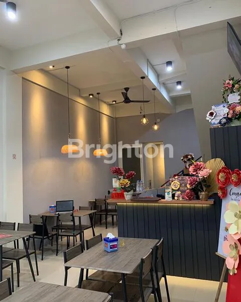 image COCOK UNTUK CAFE STRATEGIS SURABAYA (3)