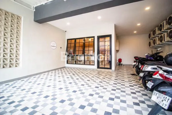 image KOST 26 KT, SUDAH BERJALAN FULL!!! INVESTASI YANG MENGUNTUNGKAN, LOKASI DI TOMANG, JAKARTA BARAT (3)