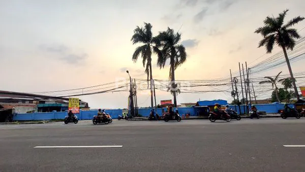 image TANAH STRATEGIS AREA KOMERSIAL COCOK UNTUK USAHA APA SAJA  (2)
