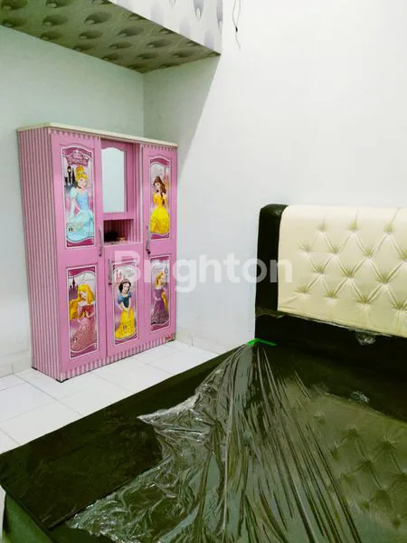 image RUMAH INTI KOTA. DAERAH JL. JEMADI, KRAKATAU. SEMI FURNISHED (6)