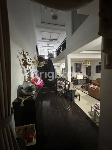 image \U2728 MANYAR, STRATEGIS, NOL JALAN RAYA, RUMAH USAHA 2 LANTAI, LEBAR 8, SIAP PAKAI \U2728 (6)