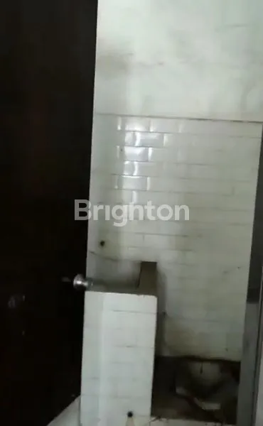 image RUKO 3 LANTAI SURABAYA TENGAH (3)