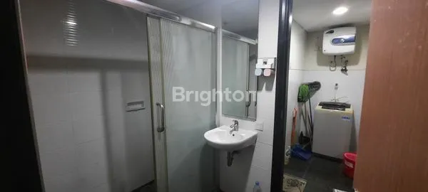 image FULL FURNISHED 2BR MG SUITES APARTMENT. READY, LOKASI STRATEGIS, JARANG ADA SEPERTI INI! (4)