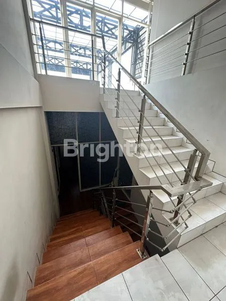 image \U2728 PETEMON, RUKO GANDENG 2,5 LANTAI, SIAP PAKAI! \U2728 (1)