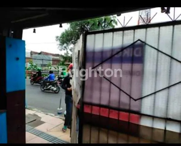 image BUTUH CEPAT LAKU RUMAH DI 0 JALAN BANYU URIP SURABAYA (2)