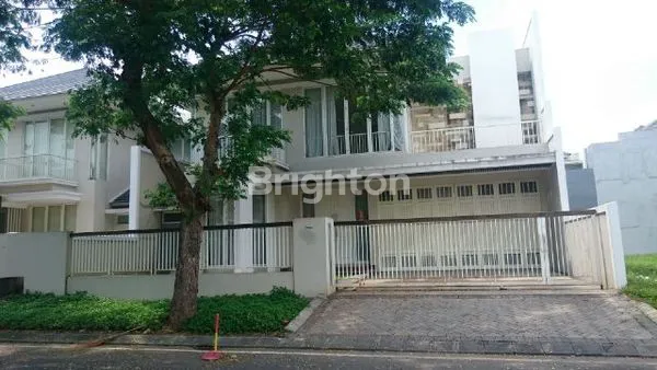 image RUMAH ROYAL RESIDENCE JALAN LEBAR (1)