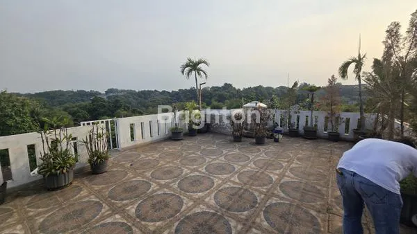 image RUMAH MEWAH HALAMAN LUAS DI PAMULANG DKT KANTOR WALKOT TANGSEL (6)