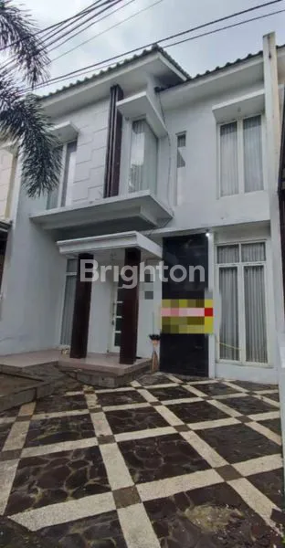 image RUMAH CANTIK 2 LANTAI GRAHA MULIA SUHAT MALANG (1)