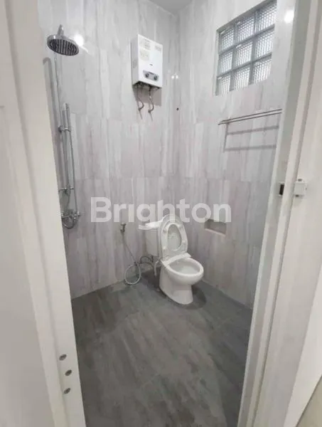 image RUMAH CANTIK 2 LANTAI GRAHA MULIA SUHAT MALANG (6)