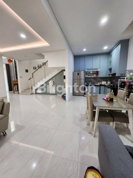 image GRAND PAKUWON, TANDES, RUMAH 2 LANTAI, FURNISHED (7)