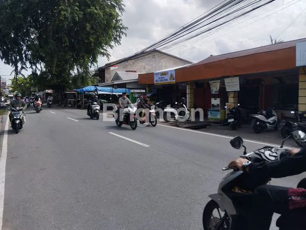 image TANAH DENGAN 4 KIOS DAN 2 RUKO 2LT LOKASI STRATEGIS PINGGIR JALAN UTAMA PONTIANAK TIMUR (6)