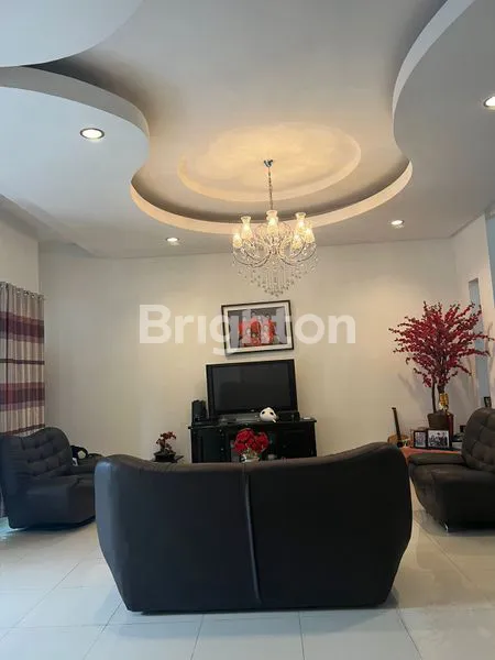 image RUMAH 2 LT MEWAH SIAP HUNI DEKAT TOL SUMARECON BOGOR, TOL JAGORAWI, JALAN RAYA PAJAJARAN (3)