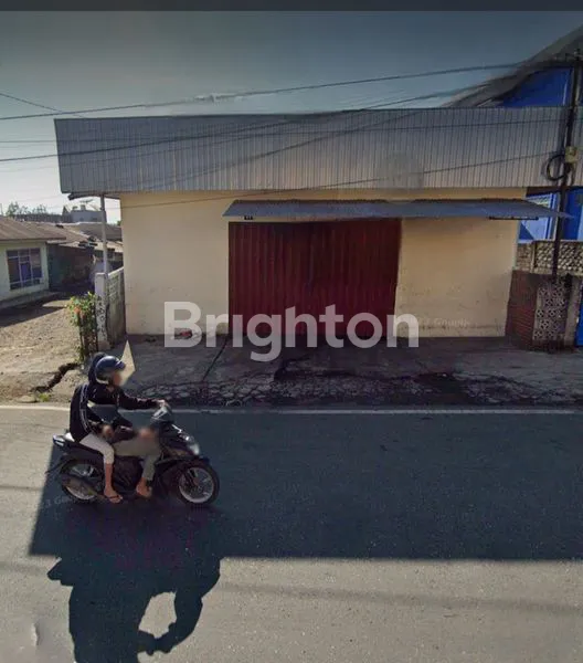 RUKO LUAS DI MANGGARAI