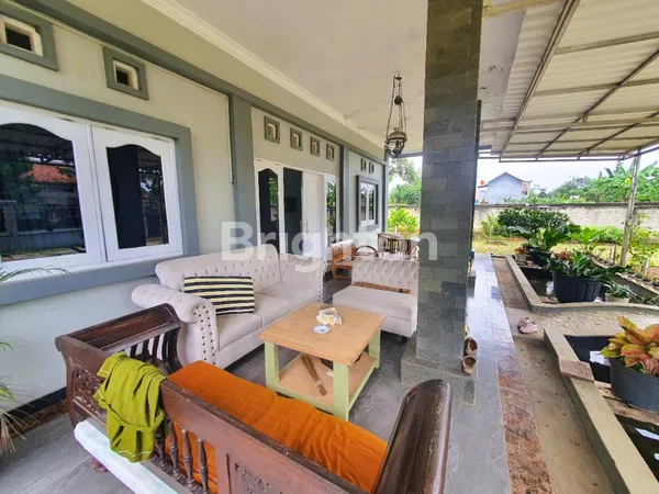 RUMAH VILLA PLUS KOLAM RENANG CIBEUTEUNG BOGOR