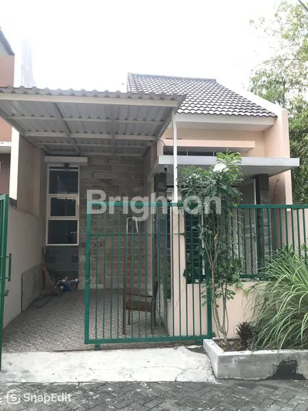 image RUMAH DENGAN LOKASI NYAMAN DAN STRATEGIS DI PANDANWANGI (1)