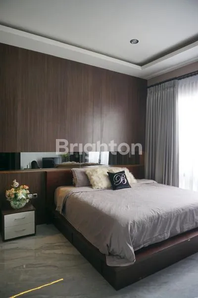 image DIJUAL RUMAH MEWAH SIAP HUNI! (4)