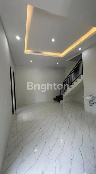 image RUMAH DI MEDOKAN ASRI, SURABAYA (2)