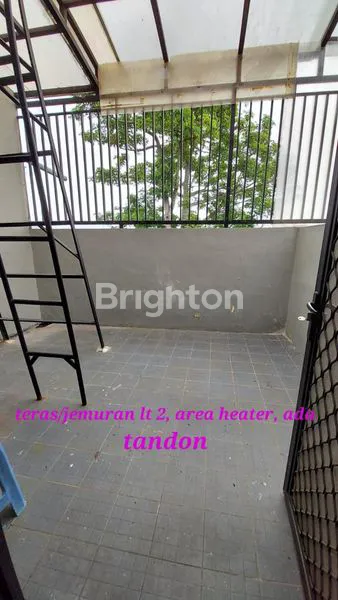 image RUMAH 2 LANTAI DI PERMATA JINGGA, SOEKARNO HATTA (8)