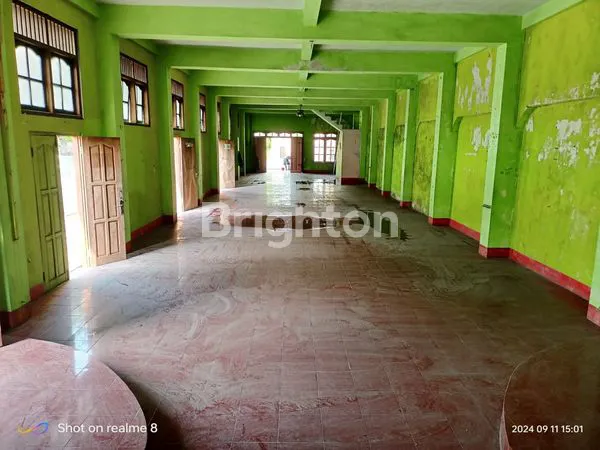 image RUMAH UNTUK USAHA ,DEKAT DENGAN JALAN RAYA SOLO - YOGYAKARTA, COCOK UNTUK GUDANG ATAU KANTOR, KLATEN (6)