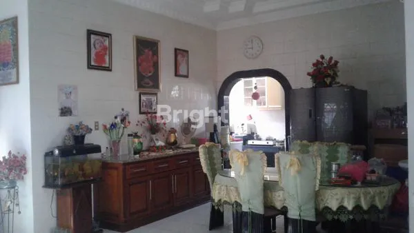 image RUMAH CANTIK TENGAH KOTA (7)