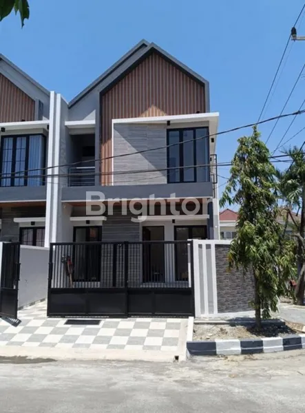 image RUMAH NEW SCANDINAVIAN MEWAH STRATEGIS DEPAN FASUM SUTOREJO PRIMA, SURABAYA (2)