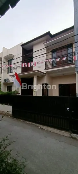 image RUMAH TROPIS MINIMALIS STRATEGIS DI PANGKALAN JATI, CINERE (1)