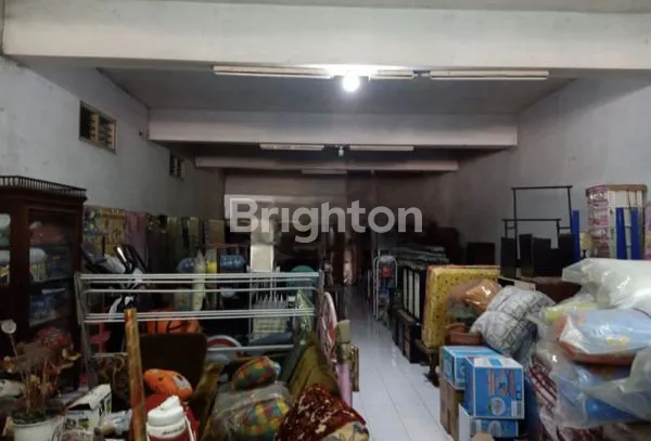 image RUKO 2 LANTAI STRATEGIS DI JALAN SLAMET RIYADI TENGAH KOTA SOLO (7)