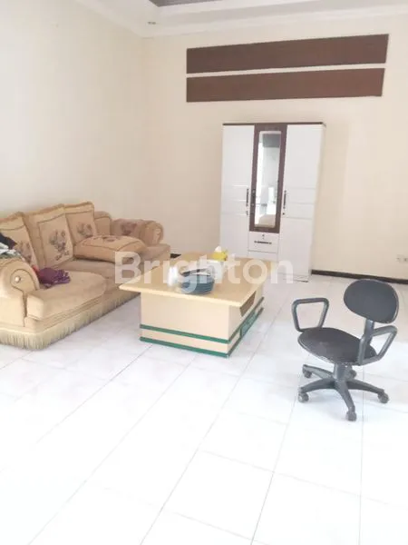 image RUMAH FURNISHED DELTA ASRI I, SIDOARJO (3)
