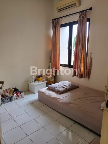 image RUMAH SIAP HUNI 2LANTAI TAMAN BROMO LIPPO KARAWACI (2)