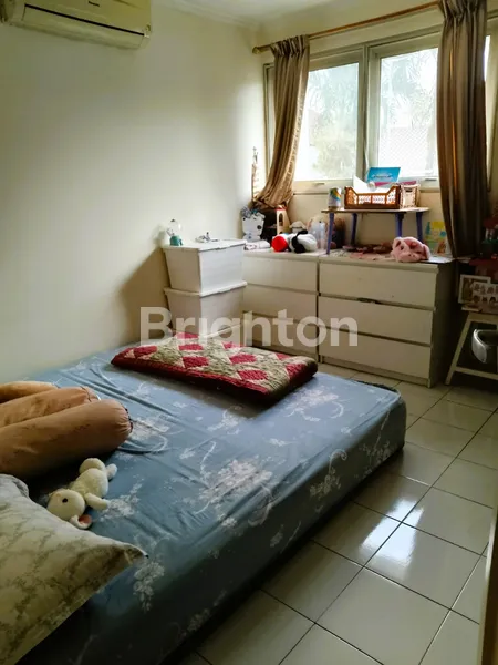 image RUMAH SIAP HUNI 2LANTAI TAMAN BROMO LIPPO KARAWACI (4)