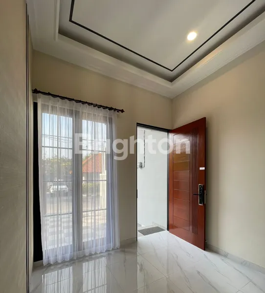 image RUMAH MODEL SCANDINAVIAN MEWAH DI SUTOREJO SURABAYA  (3)