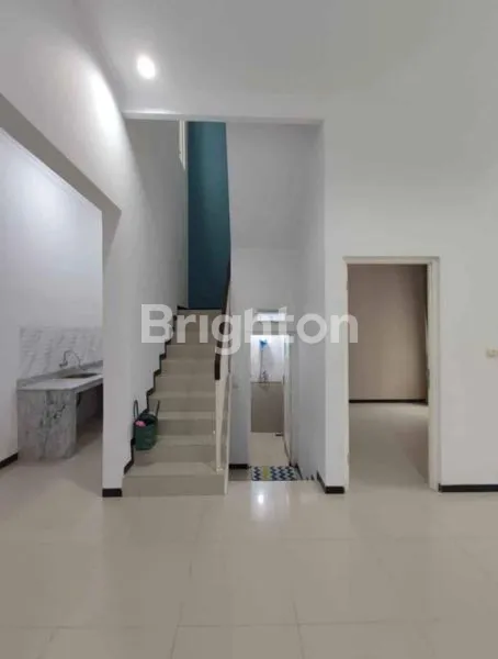 image RUMAH 2 LANTAI PERUM KH YUSUF TASIKMADU KOTA MALANG (7)