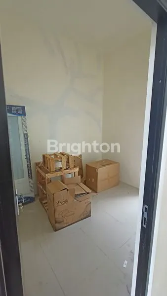 image RUMAH BARU PRIMER GRESS DI SAPTORENGGO PAKIS DEKAT DENGAN BINUS UNIVERSITY DAN BANDARA ABD SALEH (4)