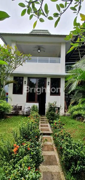 image RUMAH HOOK 2.5 LANTAI, STRATEGIS, PARK 5 MOBIL, BSD CITY, TANGERANG (4)