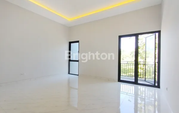 image RUMAH 2 LANTAI MINIMALIS MODERN NEW READY SISA 1 UNIT DI MEDOKAN AYU SURABAYA (2)