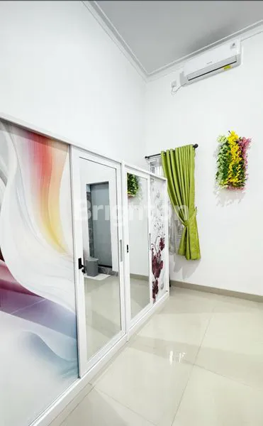 image RUMAH CANTIK 4 KAMAR TENGAH KOTA (7)