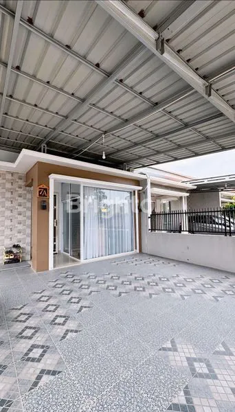 image RUMAH CANTIK 4 KAMAR TENGAH KOTA (1)