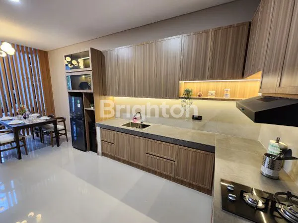 image RUMAH LUX SAYAP SETRA DUTA (7)