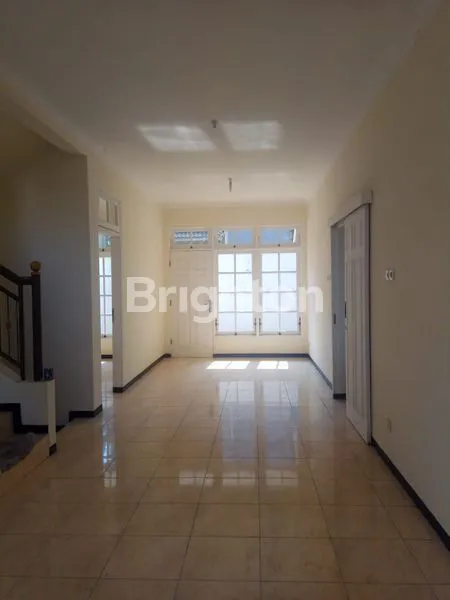 image RUMAH PONDOK MUTIARA REGENCY CANOPY GARASI STRUKTUR BAJA, ADA KOLAM IKAN DAN TAMAN BELAKANG (2)