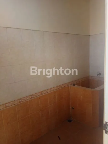 image RUMAH PONDOK MUTIARA REGENCY CANOPY GARASI STRUKTUR BAJA, ADA KOLAM IKAN DAN TAMAN BELAKANG (6)