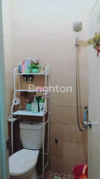 image RUMAH 2 LANTAI SIAP HUNI DI SERUA PAMULANG DEKAT TERMINAL PONDOK CABE  (4)