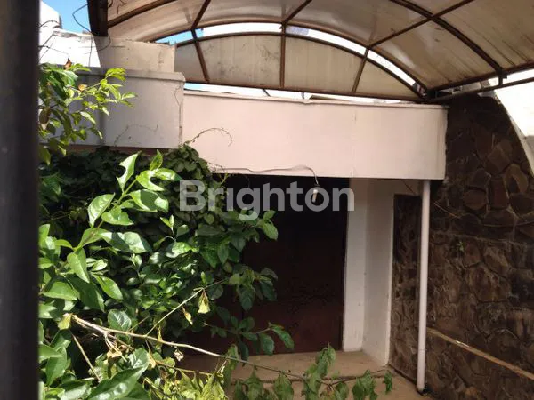 image RUMAH SIAP HUNI & TERAWAT DI SUKALUYU BANDUNG – LOKASI NYAMAN, BANGUNAN LUAS (2)